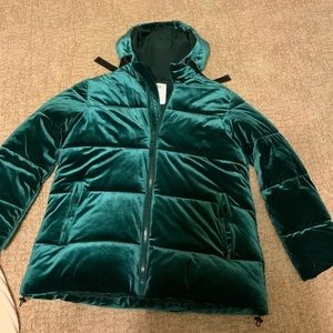 beautiful green velvet down jacket. Perfect 4 cold days,nights! superb condition